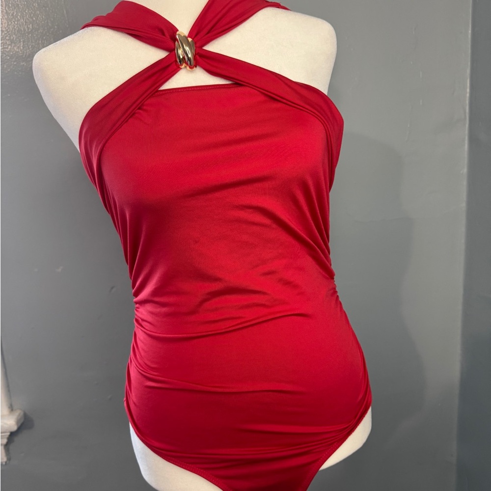 SHEIN Bold Red Cross Halter Bodysuit - Picture 4 of 7
